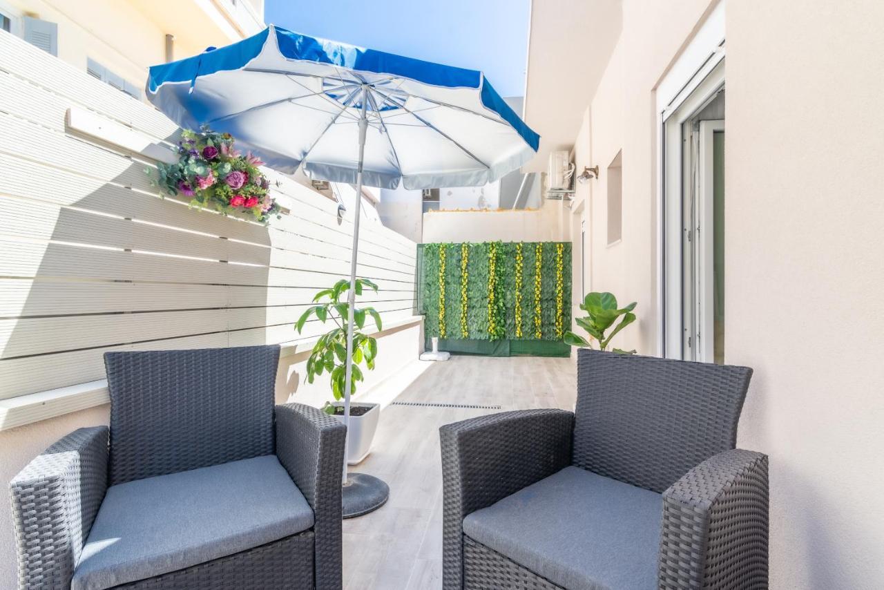Sophia'S Comfortable Home With A Private Backyard Gazi Exteriér fotografie